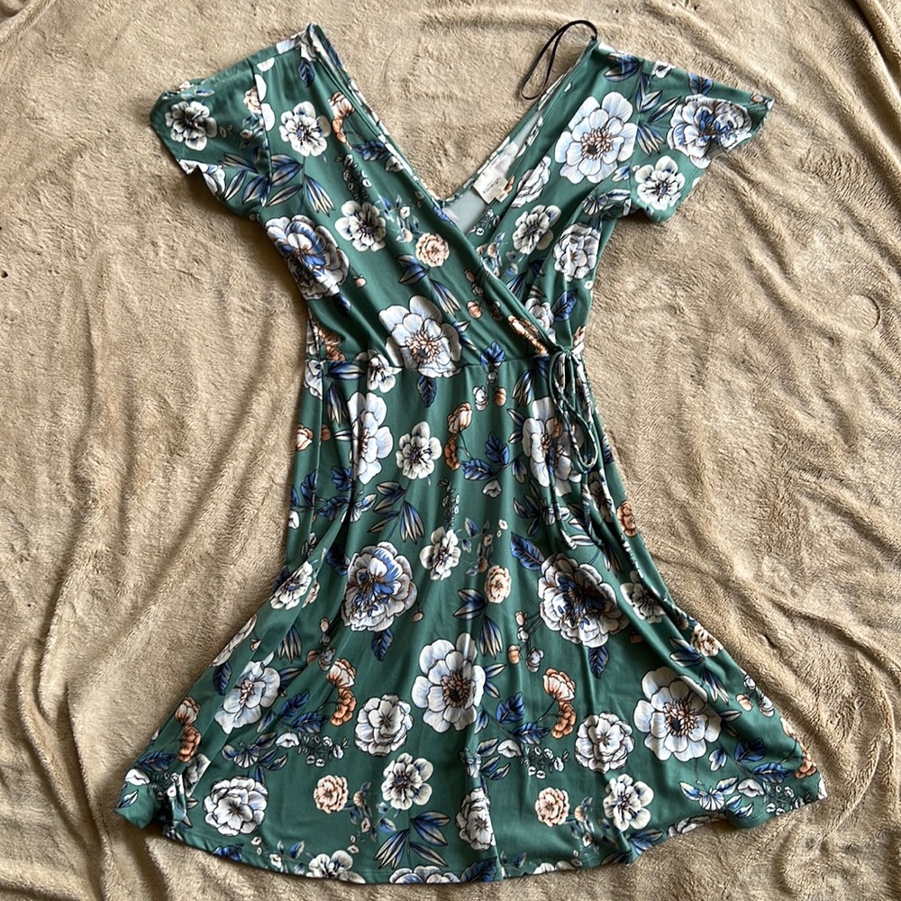 Small Kaileigh floral dress